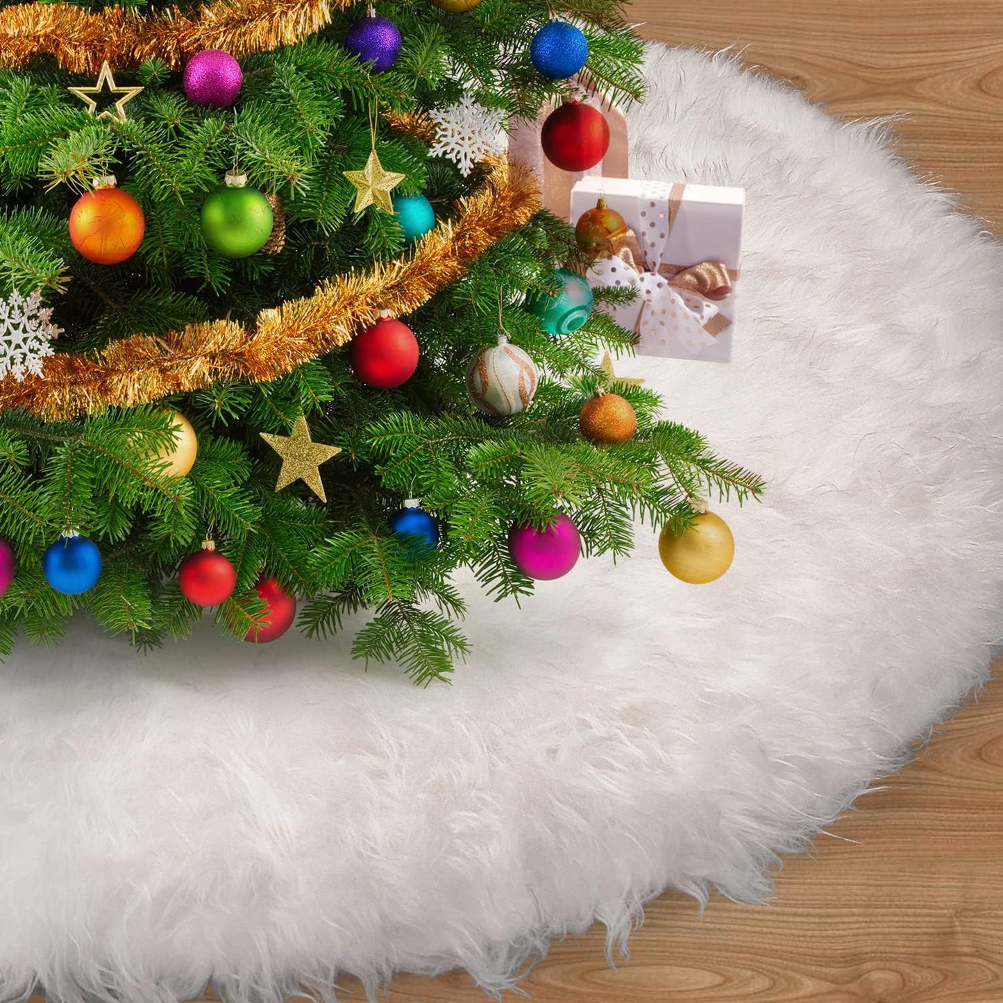 Christmas Tree Skirts 36 Inches Snowy White Faux Fur X-Mas Tree Skirt Decorations and Soft Christmas Tree Dress