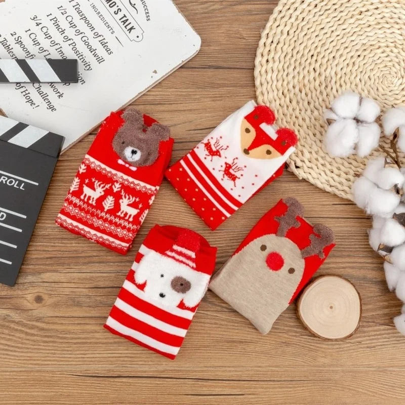 2021 Christmas Socks Cute Cartoon Animals Christmas Gift Woman Socks Funny Christmas Elk Cat Bear Christmas Gift Socks